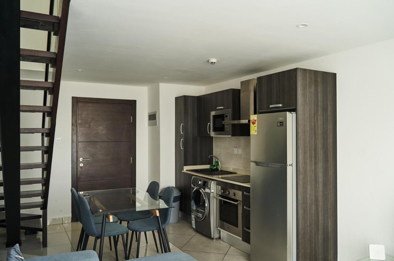 Embassy Gardens Deluxe Apartman Accra Kültér fotó
