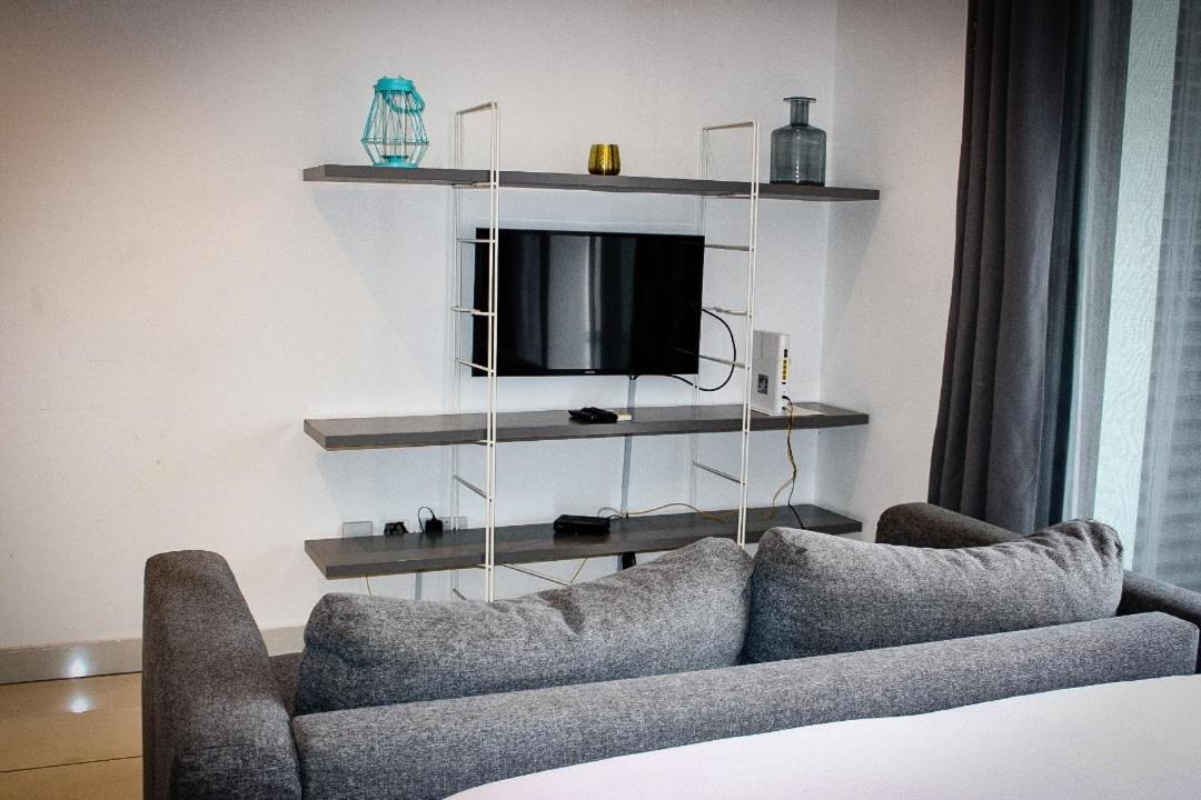 Embassy Gardens Deluxe Apartman Accra Kültér fotó